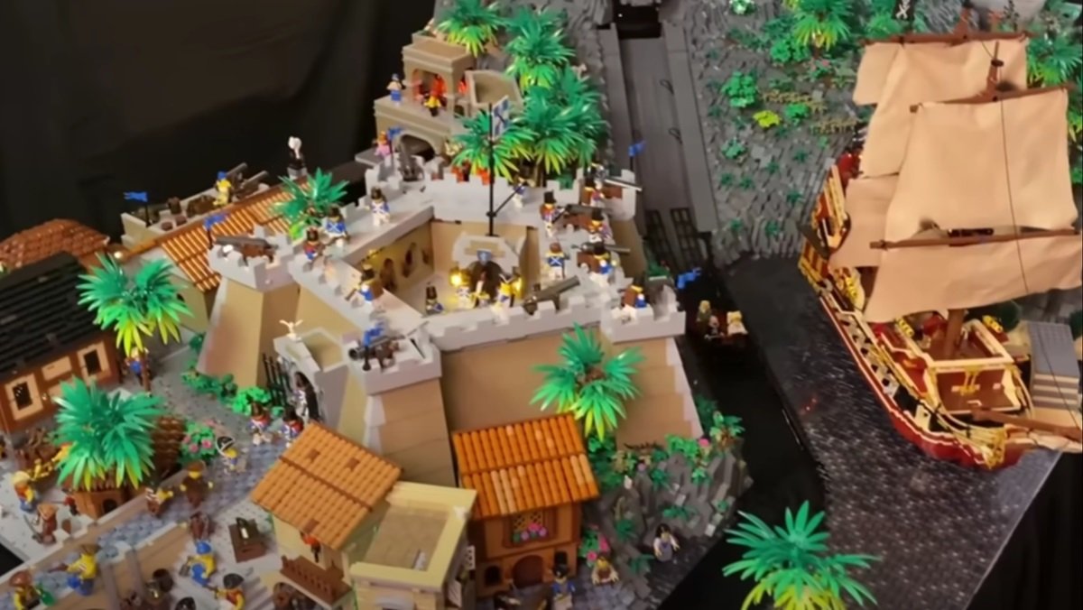 The custom LEGO build of the Pirates of the Caribbean ride from the Disney Parks close up. 