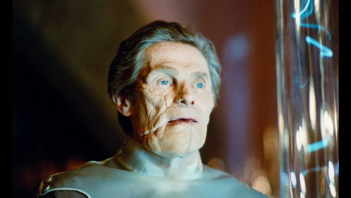 Will Dafoe with a disfigured face reconstructed in Poor Things